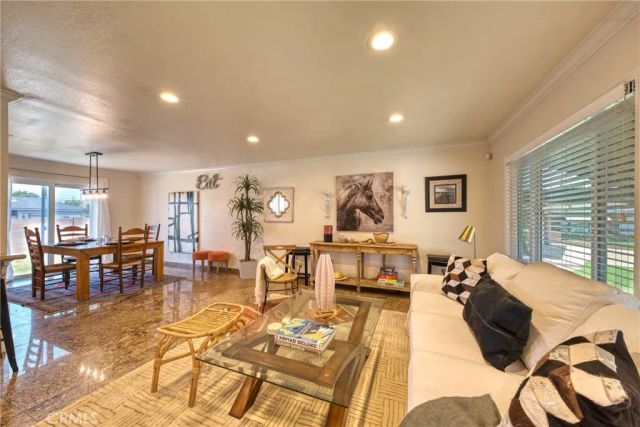 805 E Barkley Avenue, Orange, CA 92867