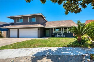 805 E Barkley Avenue, Orange, CA 92867