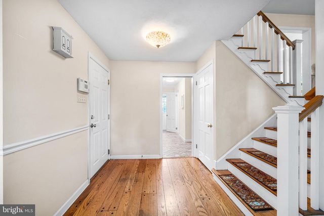 2610 CRUM CREEK DR, Berwyn, PA 19312