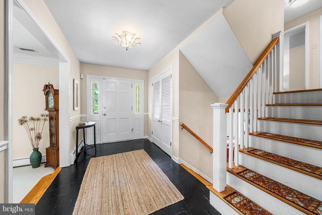 2610 CRUM CREEK DR, Berwyn, PA 19312