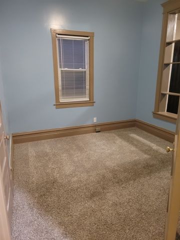 3231 W Flournoy Street 2, Chicago, IL 60624