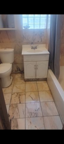 3231 W Flournoy Street 2, Chicago, IL 60624