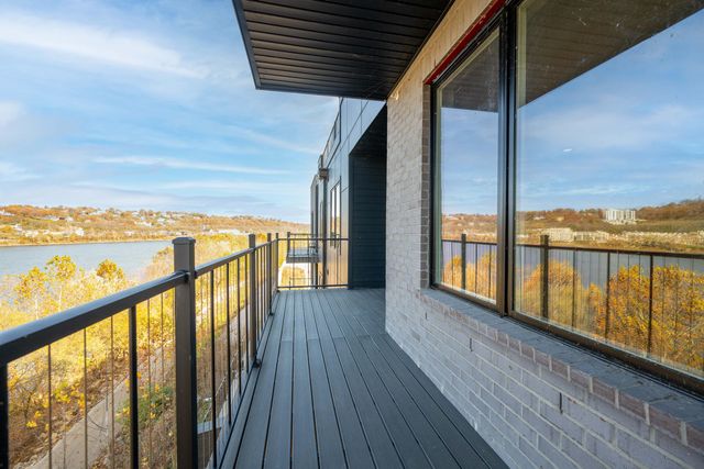 745 Manhattan Boulevard, 303, Dayton, KY 41074