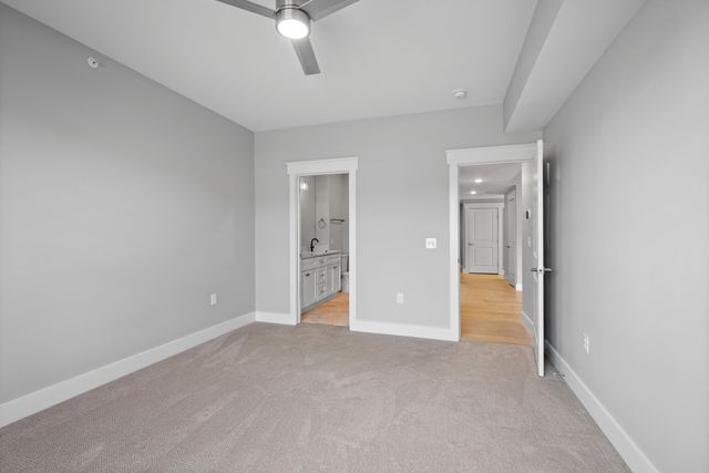 745 Manhattan Boulevard, 303, Dayton, KY 41074