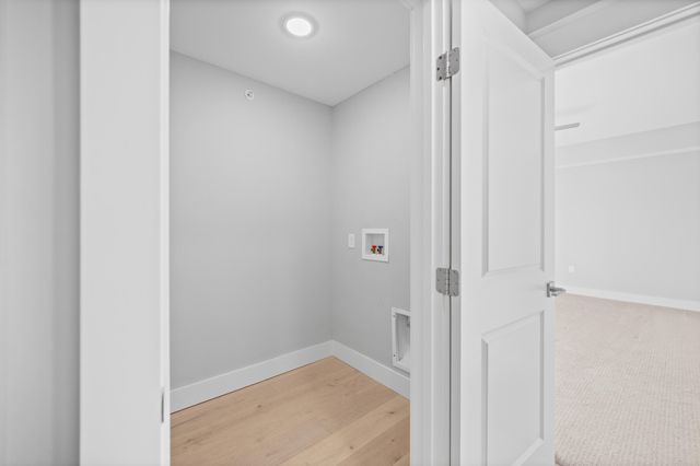 745 Manhattan Boulevard, 303, Dayton, KY 41074