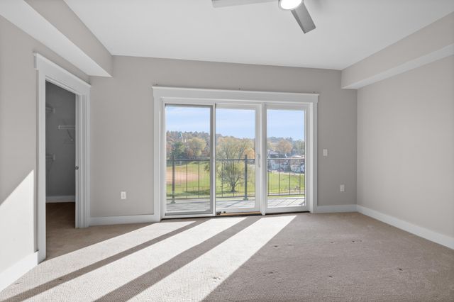 745 Manhattan Boulevard, 303, Dayton, KY 41074