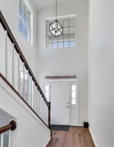 448 Cannon Drive, Geneva, IL 60134