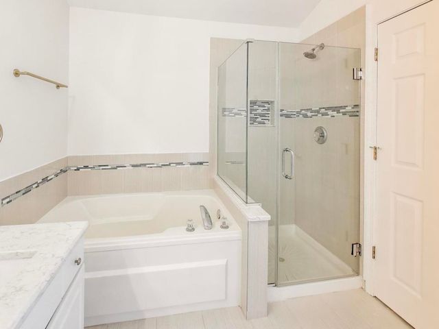 448 Cannon Drive, Geneva, IL 60134