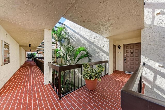 1965 GULF OF MEXICO DRIVE G5-303, Longboat Key, FL 34228