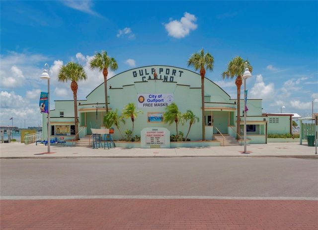 2808 CLINTON STREET S E, Gulfport, FL 33707