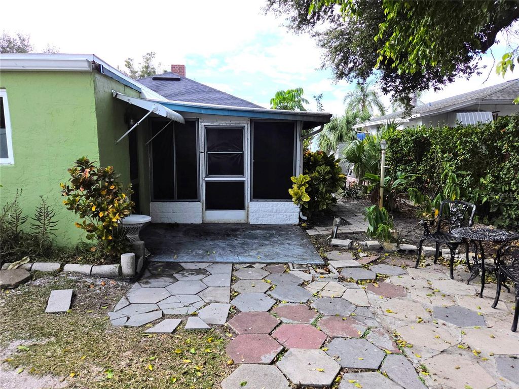 2808 CLINTON STREET S E, Gulfport, FL 33707