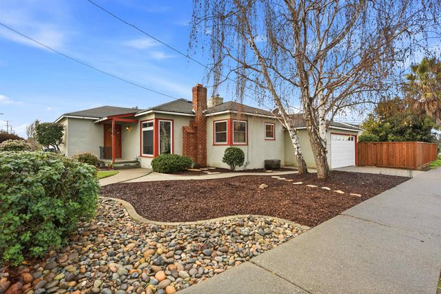 1903 Bradhoff Ave, San Leandro, CA 94577