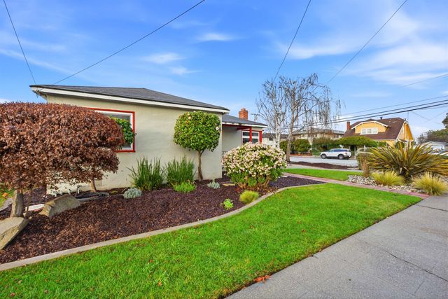 1903 Bradhoff Ave, San Leandro, CA 94577
