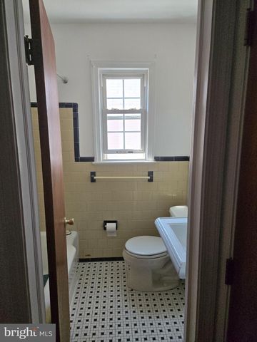 3453 MINNESOTA AVE SE, Washington, DC 20019