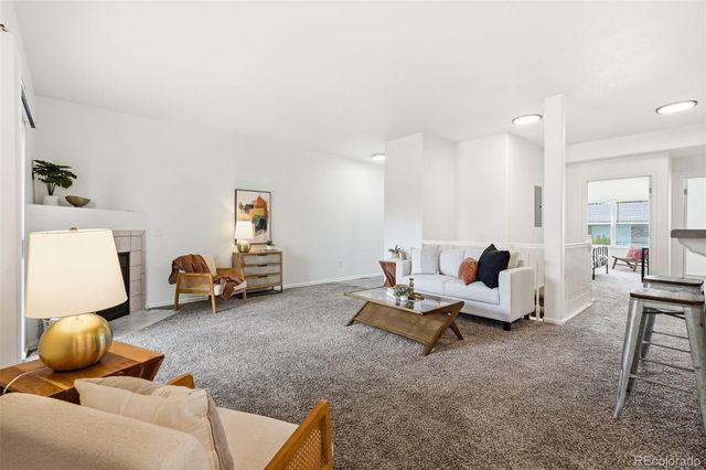 11624 W 62nd Place 102, Arvada, CO 80004