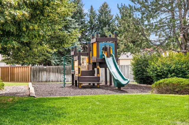 11624 W 62nd Place 102, Arvada, CO 80004
