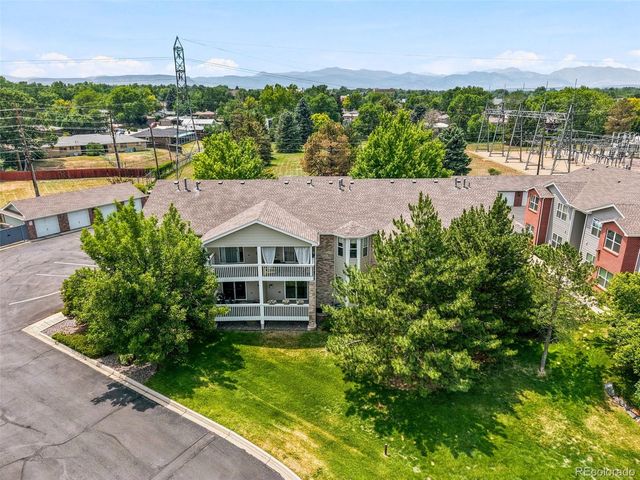 11624 W 62nd Place 102, Arvada, CO 80004