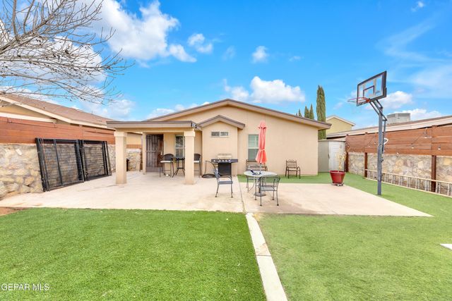 14684 JESUS ALMEIDA, El Paso, TX 79938