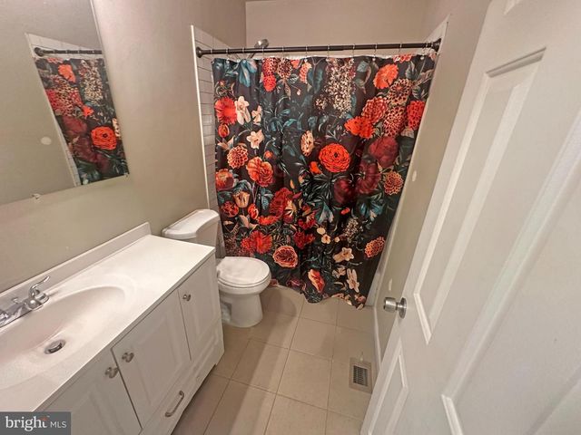 266 DOCHERY PL, Somerset, NJ 08873