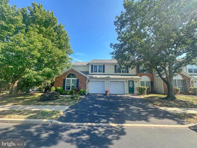 266 DOCHERY PL, Somerset, NJ 08873