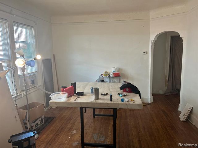 14880 Mendota Street, Detroit, MI 48238