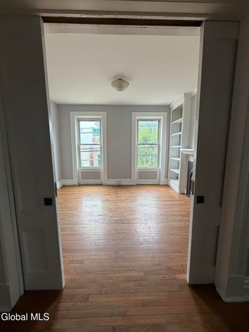516 4th Street, Troy, NY 12180