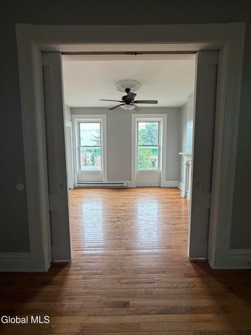 516 4th Street, Troy, NY 12180