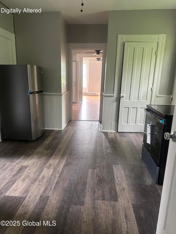516 4th Street, Troy, NY 12180