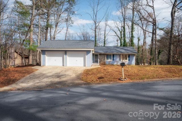 23 Muirfield Drive, Arden, NC 28704