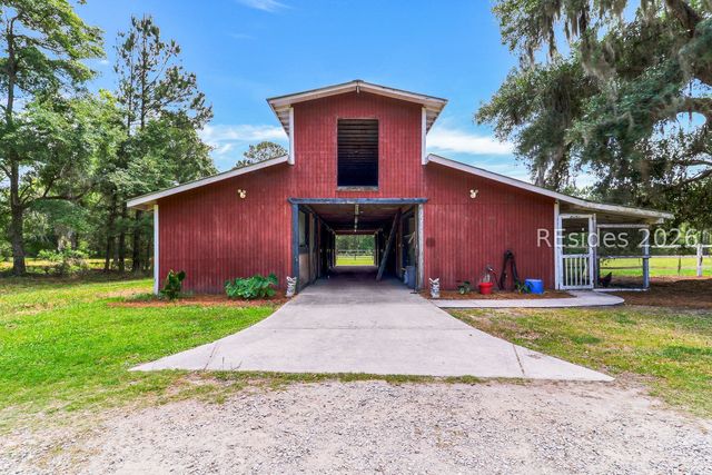 7724 Bees Creek Rd, Ridgeland, SC 29936