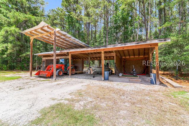 7724 Bees Creek Rd, Ridgeland, SC 29936