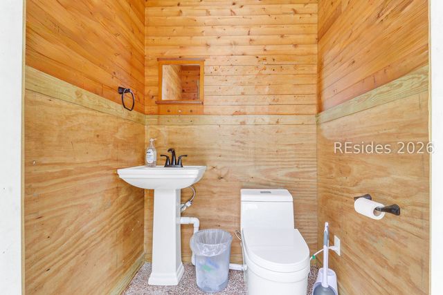 7724 Bees Creek Rd, Ridgeland, SC 29936