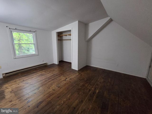 214 N LIVERPOOL ST, Manchester, PA 17345