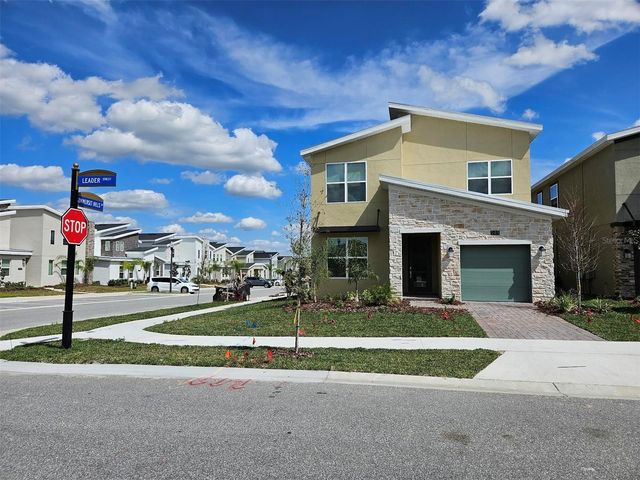 949 LEADER STREET, Davenport, FL 33896