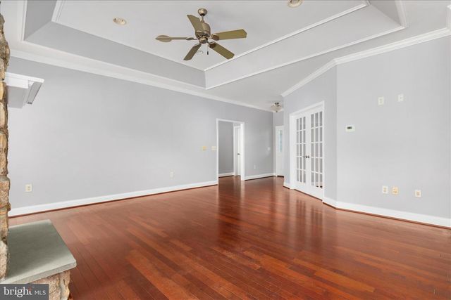88 SIGNAL KNOB COTTAGE DR, Strasburg, VA 22657