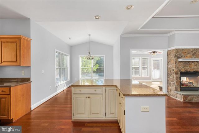 88 SIGNAL KNOB COTTAGE DR, Strasburg, VA 22657