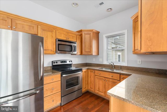 88 SIGNAL KNOB COTTAGE DR, Strasburg, VA 22657