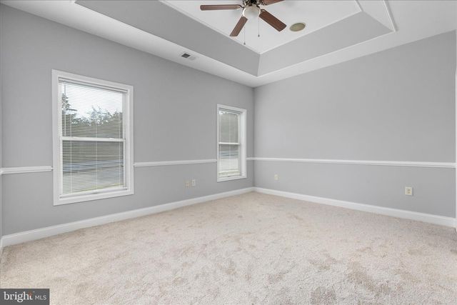 88 SIGNAL KNOB COTTAGE DR, Strasburg, VA 22657