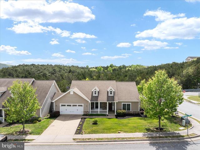 88 SIGNAL KNOB COTTAGE DR, Strasburg, VA 22657