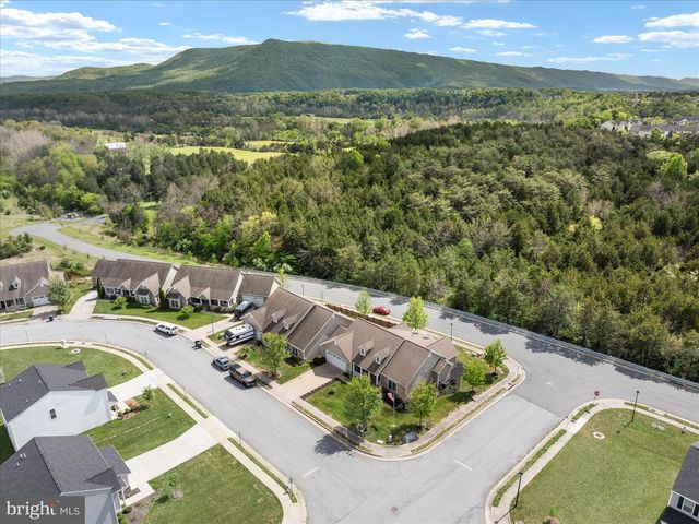 88 SIGNAL KNOB COTTAGE DR, Strasburg, VA 22657