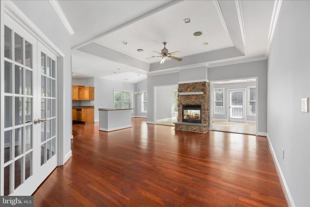 88 SIGNAL KNOB COTTAGE DR, Strasburg, VA 22657