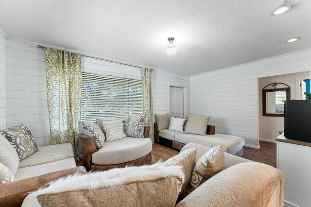 4880 LINCOLN Road, Delray Beach, FL 33445