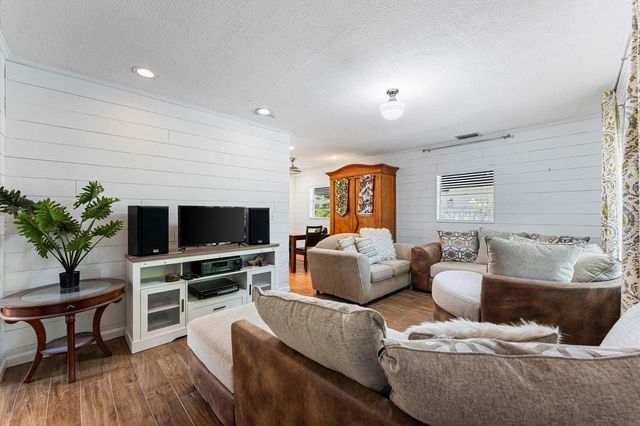 4880 LINCOLN Road, Delray Beach, FL 33445