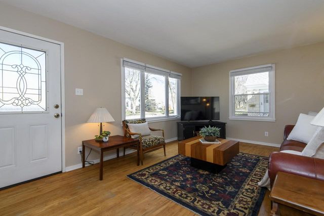 2924 N 79th STREET, Milwaukee, WI 53222