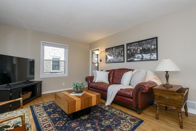 2924 N 79th STREET, Milwaukee, WI 53222