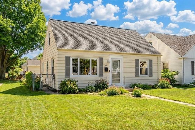 2924 N 79th STREET, Milwaukee, WI 53222