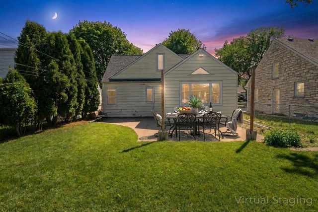 2924 N 79th STREET, Milwaukee, WI 53222