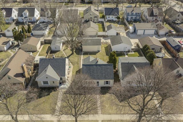 2924 N 79th STREET, Milwaukee, WI 53222