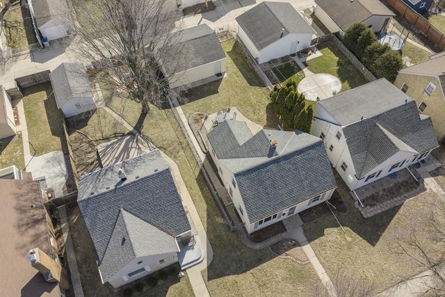 2924 N 79th STREET, Milwaukee, WI 53222