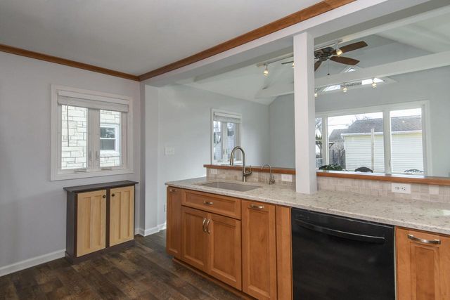 2924 N 79th STREET, Milwaukee, WI 53222